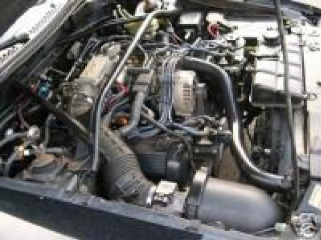 Engine-8Cyl SOHC GT: 98 Ford Mustang