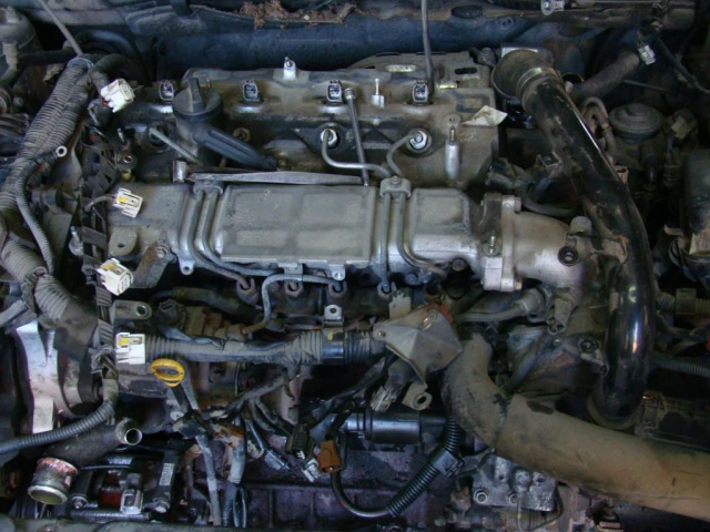 TOYOTA AURIS двигатель голый без навесного оборудования 1AD 2.0 D4D
