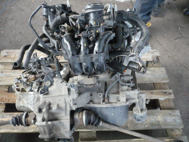 Peugeot 107 двигатель в сборе 1.0 65000km