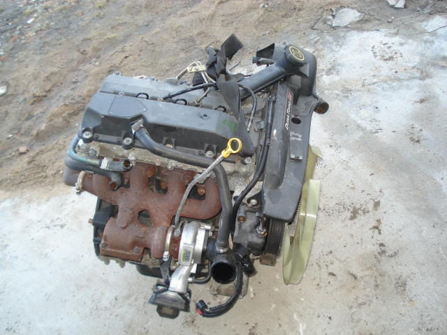 Двигатель FORD TRANSIT 2.4TDI 90 л.с. 2004 голый без навесного оборудования