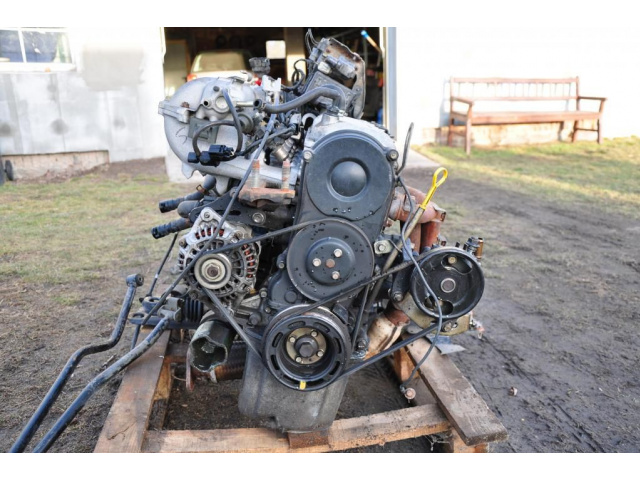 Двигатель + навесное оборудование, коробка передач mazda MX-3 1.6 16V 92г..