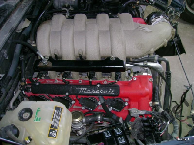 Двигатель MASERATI 4, 2L V8 395 KM