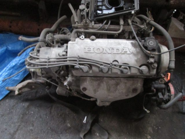 HONDA CIVIC 1, 4 B двигатель I коробка передач