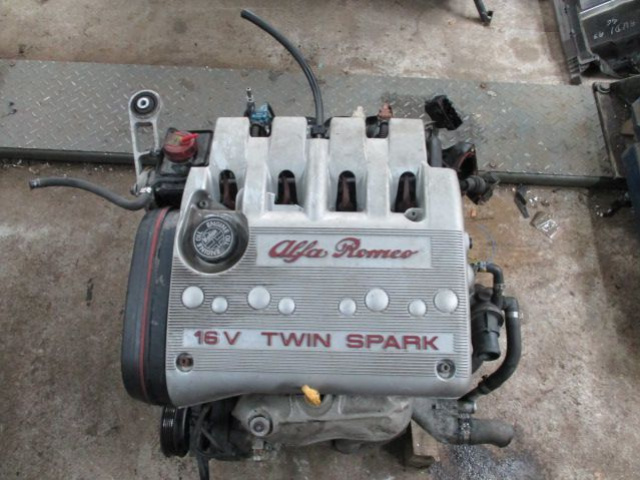 ALFA ROMEO 145 ПОСЛЕ РЕСТАЙЛА двигатель 1.4 16V TWIN SPARK