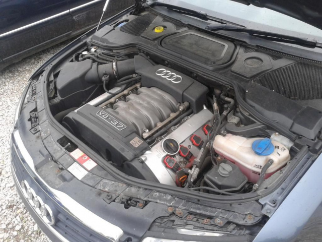 AUDI A8 D3 двигатель BFL 3.7 еще W машине !! W-wa.