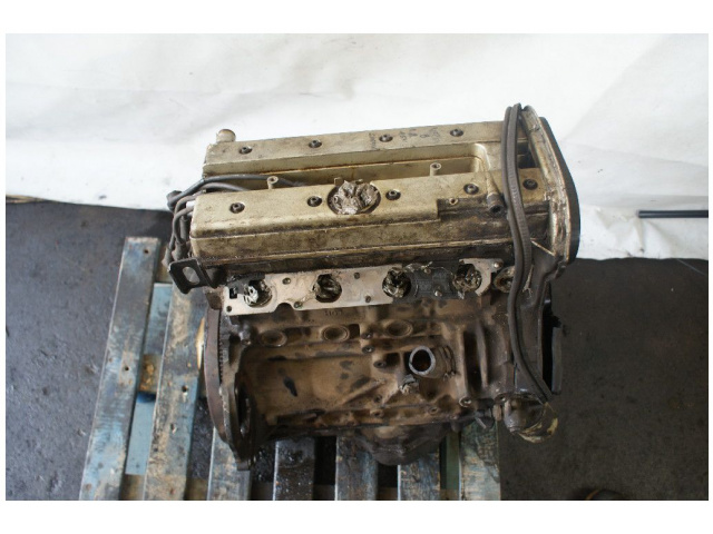 OPEL VECTRA B 1.8 X18XE двигатель