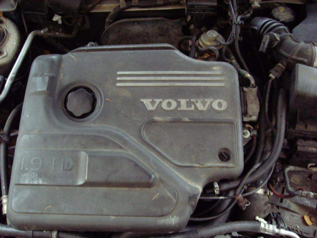 VOLVO S40 V40 двигатель 1.9TD 90 л.с. F8Q 202 насос WTRY