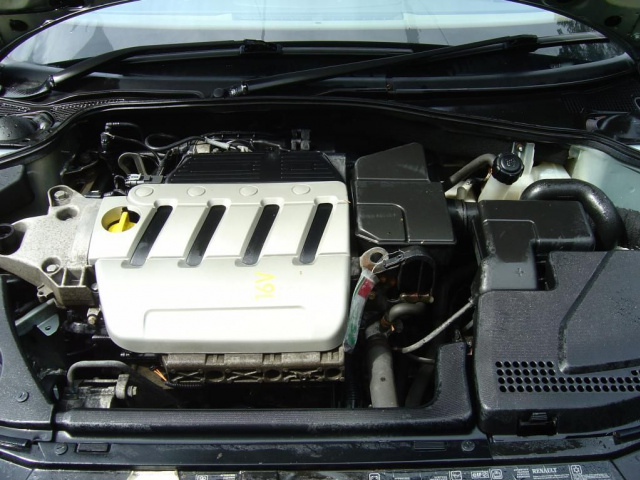 Двигатель Renault Laguna II 2002 1.8 16v бензин 160