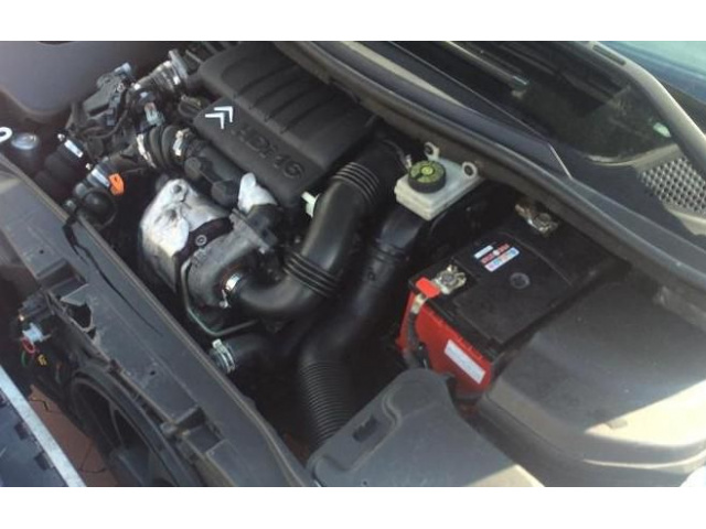 Двигатель 1.6 HDI 16 berlingo partner Citroen Peugeot