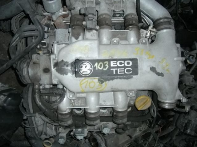 Двигатель OPEL VECTRA B 2.5 V6 X25XE состояние отличное