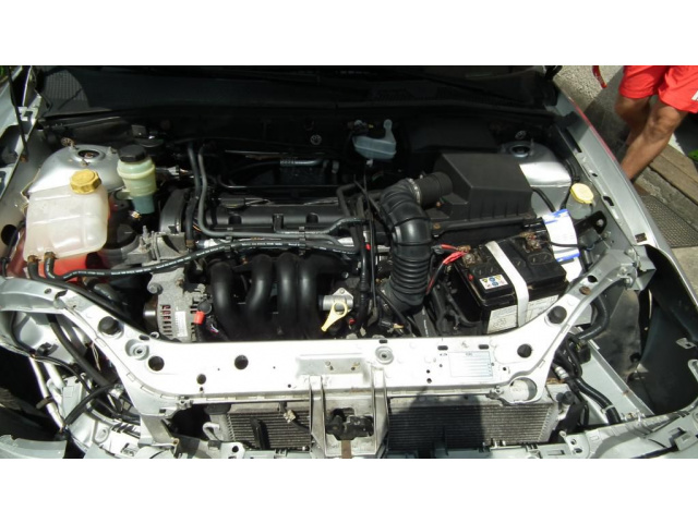 Двигатель Ford Focus 2003 1.6 бензин