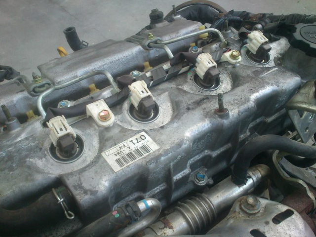 TOYOTA RAV4 00-05 2.0D4D двигатель в сборе 50TYS KM