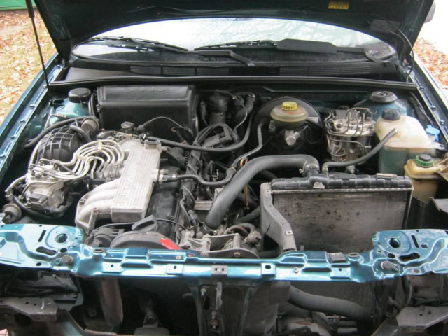 Двигатель Audi 80 B4 90 100 2.3 бензин z Германии