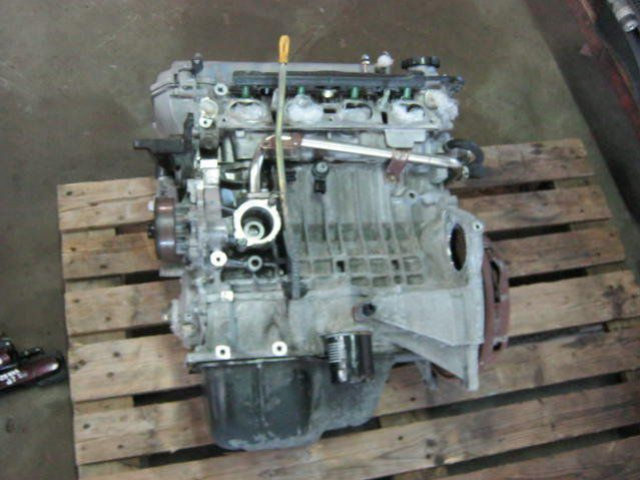 Toyota Corolla Verso 1.8 02-04 двигатель