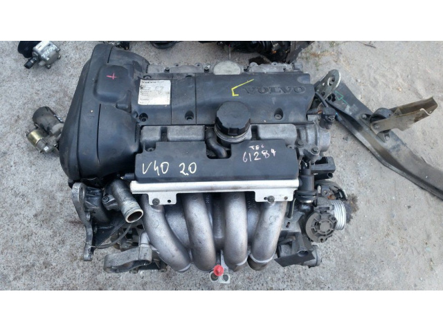 VOLVO V40 S40 двигатель 1.8 16V B4184S2 2003г.