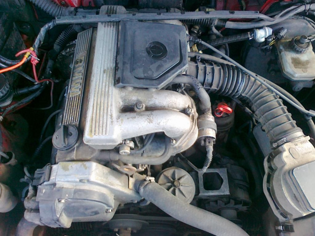 BMW E36 318i 1.8 двигатель в сборе