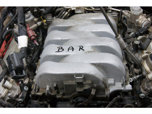 AUDI Q7 двигатель модель BAR