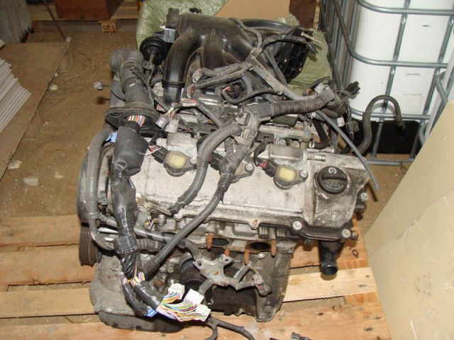 Двигатель LEXUS RX 330 2004r поврежденный