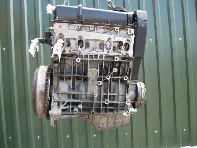Двигатель VW Passat B5 1.6 AHL без навесного оборудования.гарантия!