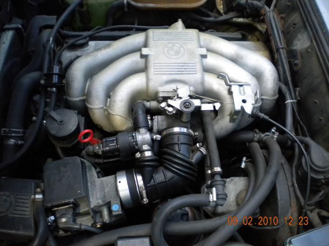 BMW двигатель 2.0 2, 0 m20b20 e30 e34 e28