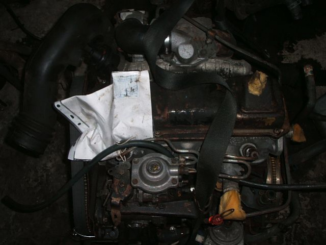 VW JETTA 1.6 TD - двигатель