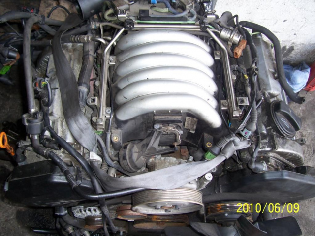 Двигатель AUDI A6 2.4 2, 4 V6 АКПП QUATTRO 2000 R
