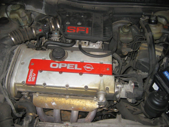 Двигатель Opel 2.0 16-V c20xe ASTRA GSi Vectra GT KRK