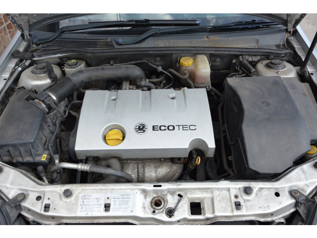Opel Vectra C 1.8 16V ECO TEC двигатель