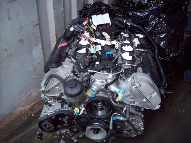 BMW M3 двигатель в сборе E9X S65B40A