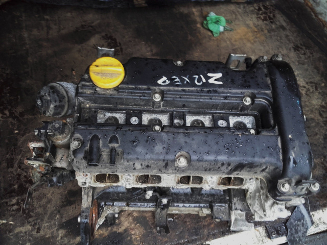 Двигатель бензин без навесного оборудования Opel Corsa D 12 16V Z12XEP