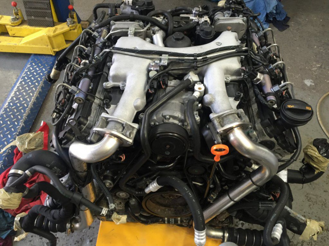 Двигатель AUDI A8 4.2 TDI BVN в сборе как новый