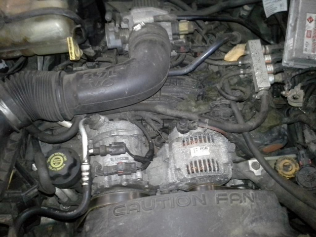Двигатель в сборе 3, 7 Jeep Liberty 2002 гарантия