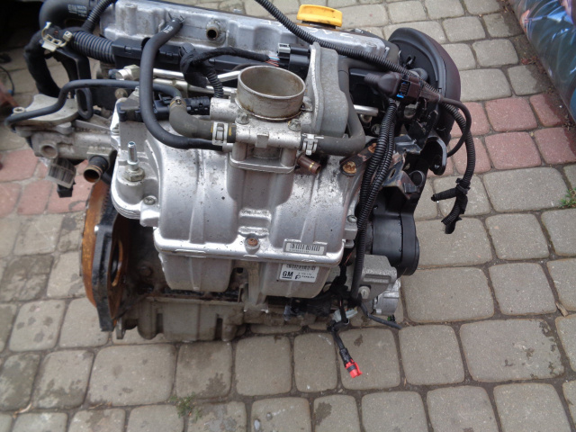 OPEL ASTRA VECTRA ZAFIRA- двигатель 1.6 16V Z16XE