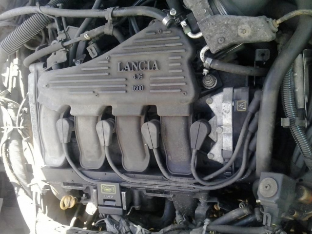 Двигатель 1, 6 бензин LANCIA LYBRA