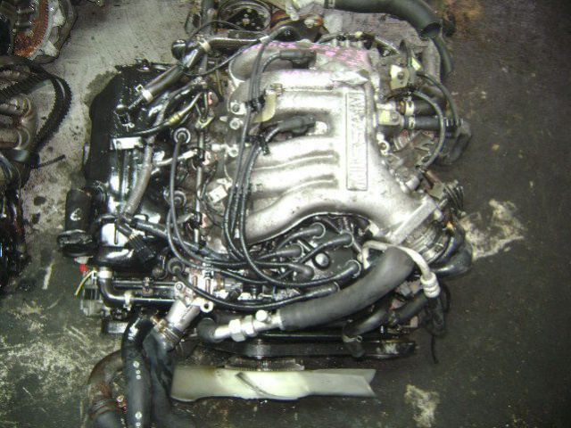 Двигатель NISSAN 3.3 v6 12V VG33E MAXIMA PATHFINDER