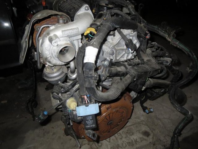 Двигатель BERLINGO PEUGEOT PARTNER 1.6 HDI 2011R
