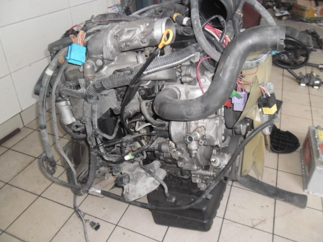 Двигатель Renault Mascott 3.0DCI DXI отличное голый