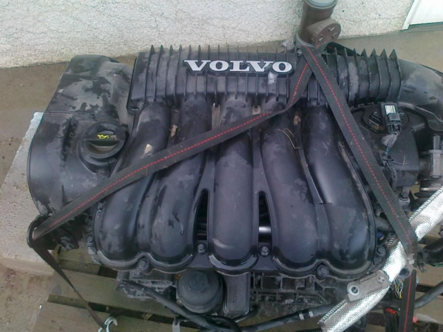 VOLVO S 40 V50 2005г..бензин двигатель 2, 4 170 л.с.