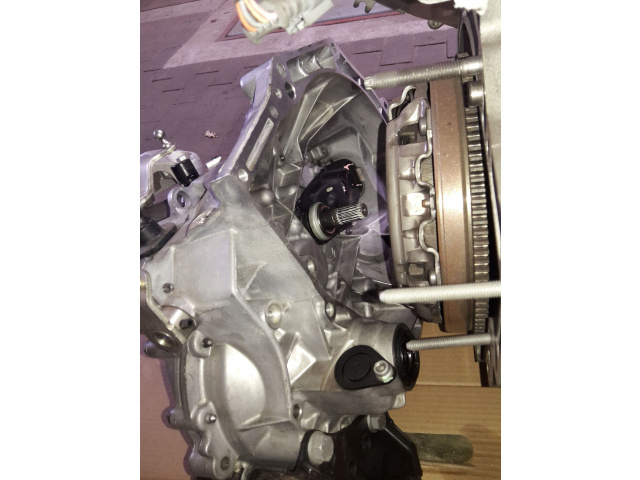 Двигатель DV4C 1.4 HDI Peugeot 207 208 C3 Fiesta VII