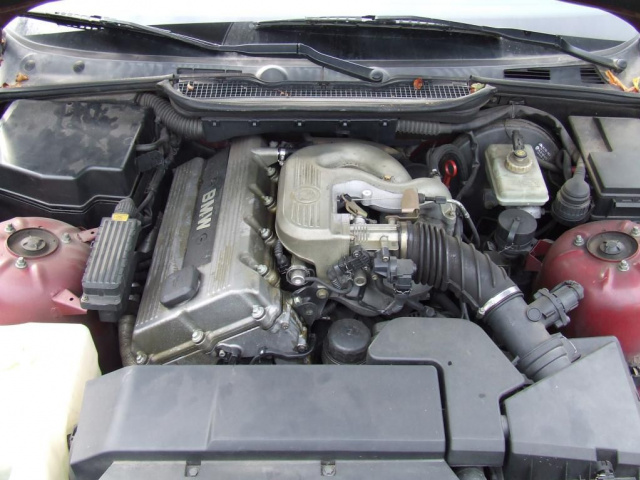 Двигатель BMW E30 E36 M44B19 1.8is M42 318is в сборе