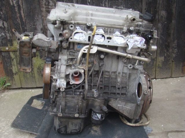 Двигатель Toyota Avensis T25 1.8 1ZZ