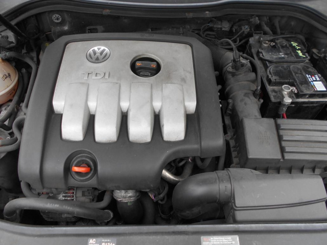 VW PASSAT B6 2.0 TDI Sinik двигатель в сборе BKP
