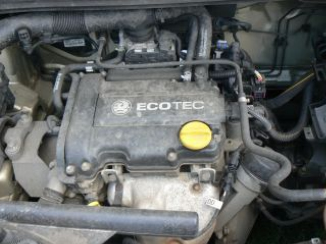 OPEL двигатель Z10XEP CORSA D AGILA 2008 R 64 тыс