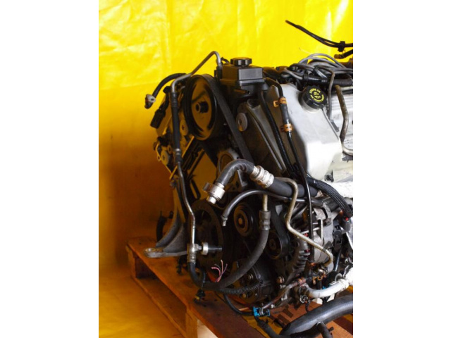 CADILLAC STS SEVILLE 4.6 98-04R двигатель 100 тыс. KM