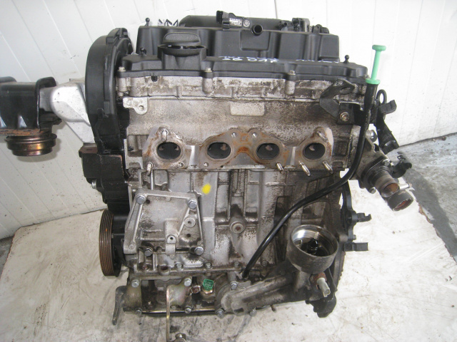 PEUGEOT 307 206 CITROEN C4 двигатель 1.4 16v 10FE01