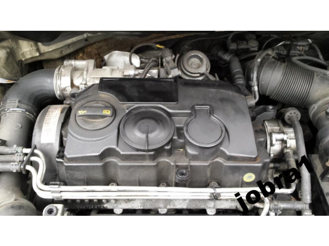 VW TOURAN двигатель 2.0 TDI BMM