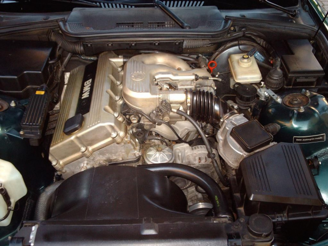 Bmw e36 coupe двигатель 1.8 318is M42 !! в сборе