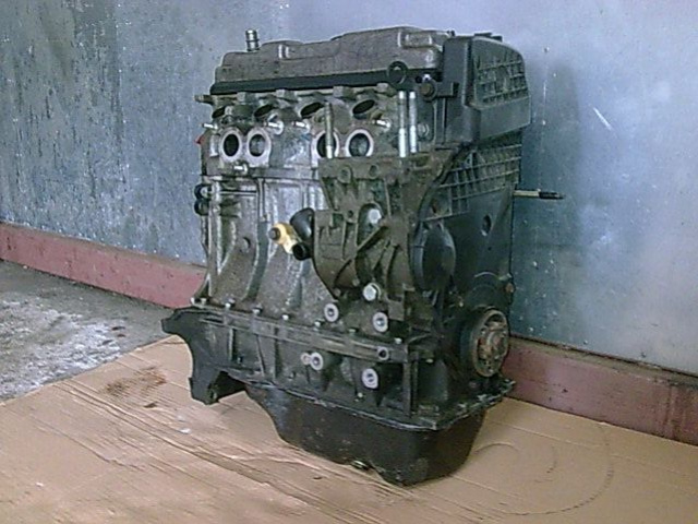 PEUGEOT 106 206 1.1 двигатель HFZ