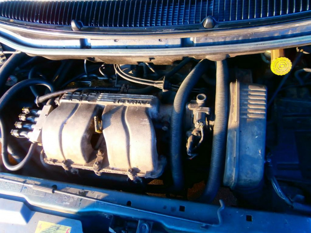 Двигатель в сборе 2.4 16V Chrysler Voyager 96-00