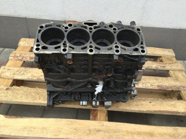 Двигатель CAG AUDI A4 A5 A6 Q5 B8 2.0 TDI CR dol
